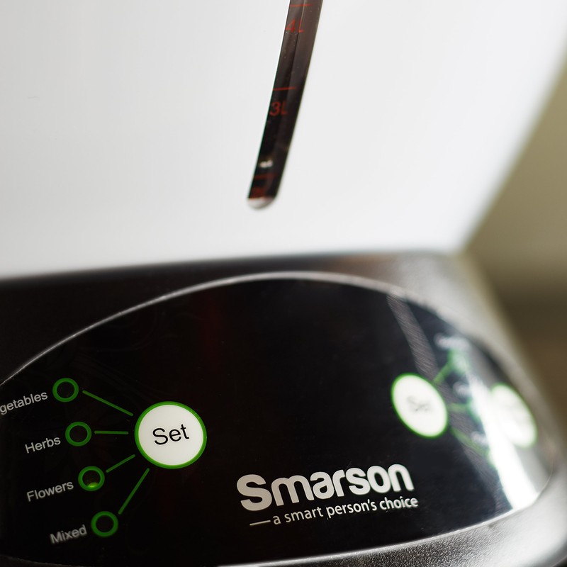 Smarson Indoor LED Light Hydroponic Garden, Grow Herbs, Vegetables and