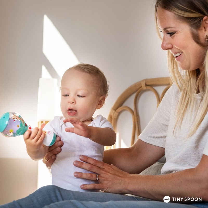 Sophie la Girafe Rattle with Motion Sensor - Early Learning