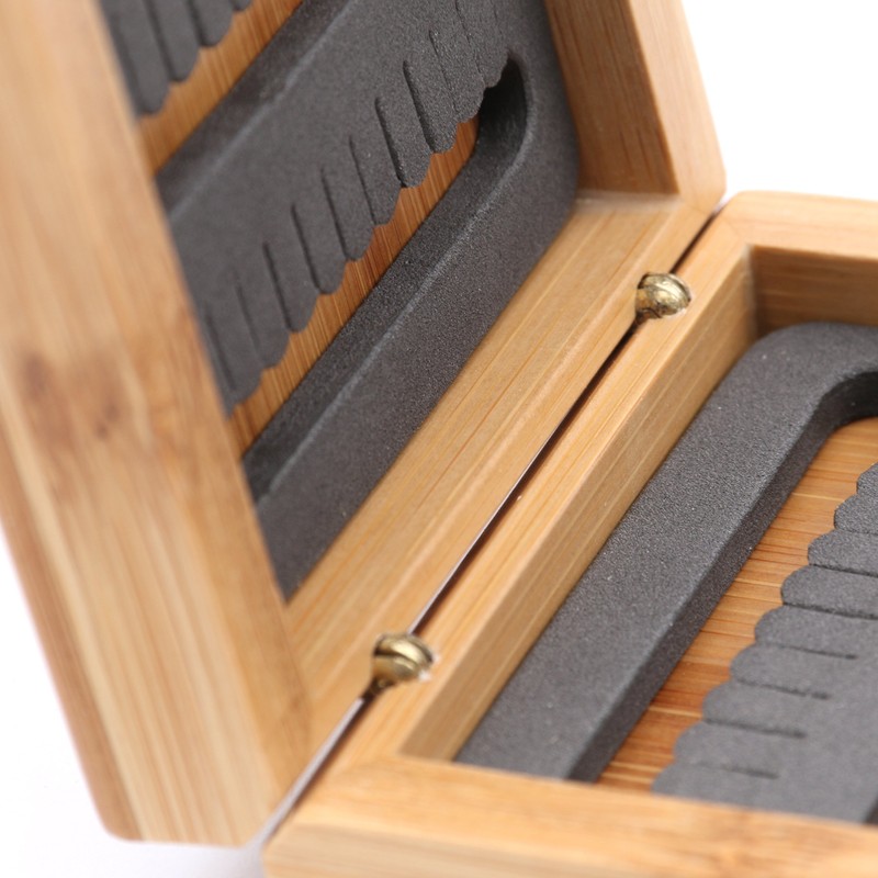 M MAXIMUMCATCH Maxcatch Wood/Bamboo Fly Box Slit Foam Tackle Case
