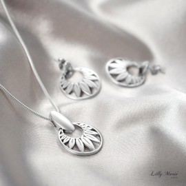 Women's Jewellery Set 925 Silver Pendant Leaf Motif Adjustable Jewellery Case Small Gifts for Women