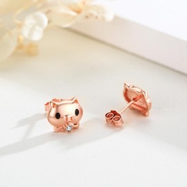 Pig Stud earrings Sterling Silver Pig Holding Flowers Earrings Cute Animal Earrings Pig Jewelry Gifts for Women Birthday Graduation