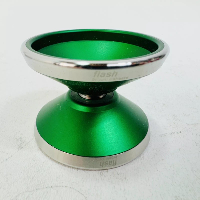 Unparalleled Flash Yo-Yo - Bi-Metal Yuki Nishisako Signature YoYo Polished