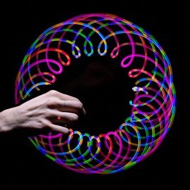 GloFX Exclusive Morph 6-LED Orbit