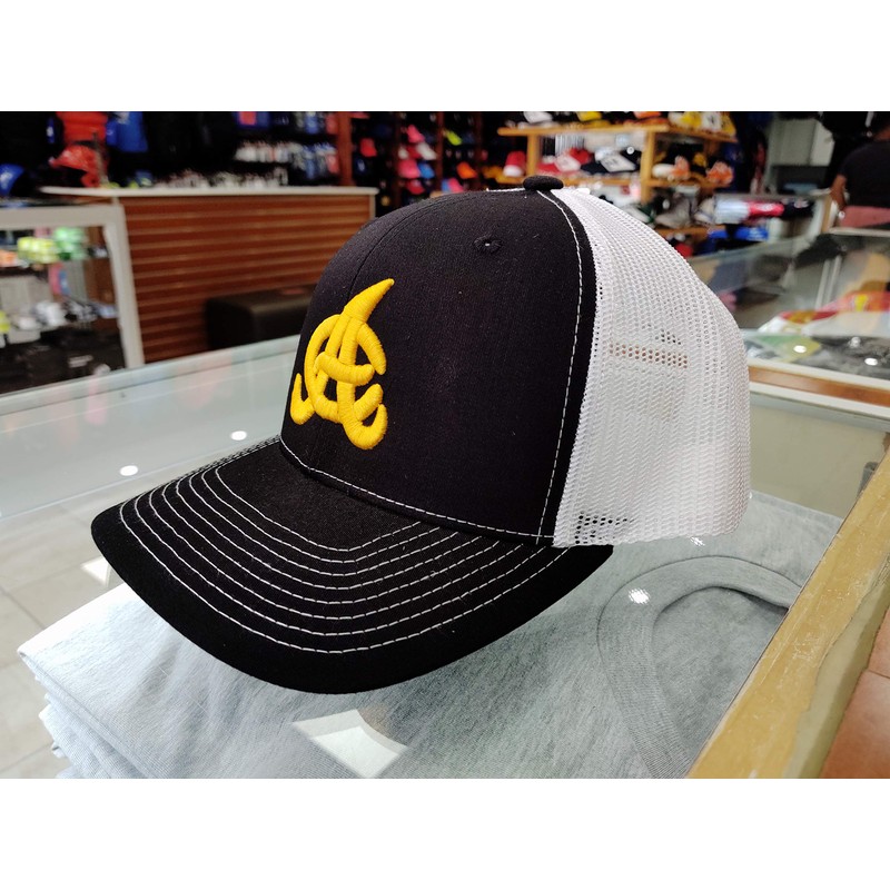Aguilas Cibaeñas Trucker Mersh Hat - Elegante, duradero y cómodo
