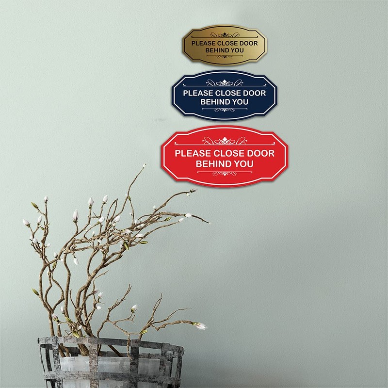 Victorian Please Close Door Behind You Sign - Brushed Gold