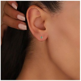 Yheakne Vintage Tiny Emerald Stud Earrings Gold Emerald Square Earrings Mini Emerald Cz Earrings Green Crystal Earrings Jewelry for Women and Girls