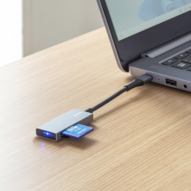 Sanwa Supply Type-C Card Reader ADR-3TCMSD11S