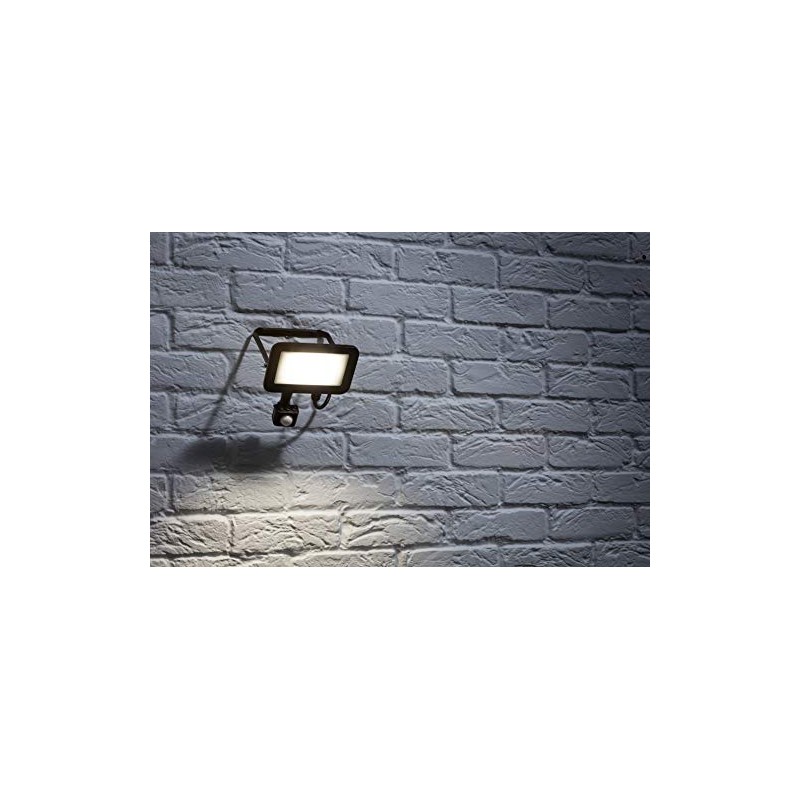 Knightsbridge LED Flood Light, Die-Cast Aluminium, Cool White