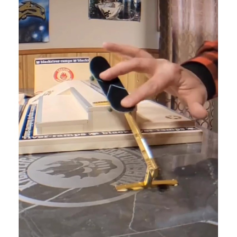 LEEFAI Pro Fingerboard Complete Set 34x96mm Maple Deck 4.0 Trucks