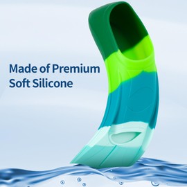 Pippia Kids Swim Training Fins, Soft Solicone Swimming Flippers, Comfortable Short Fins for Children Boys Girls and Beginners