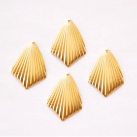 Yummy Treasures 1 Hole Raw Brass Ribbed Dapped Pointed Pendant Charm (6) mtl089B