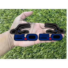 Badge Addictz Blue Eye/5.0 Wile e COYOTE 5.0 Emblem Badges Blue 5.0 Matte / Black Fender