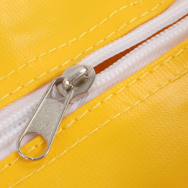 Golf Hitting Bag Waterproof PVC Smoothing Surfaces Zipper Design Golf