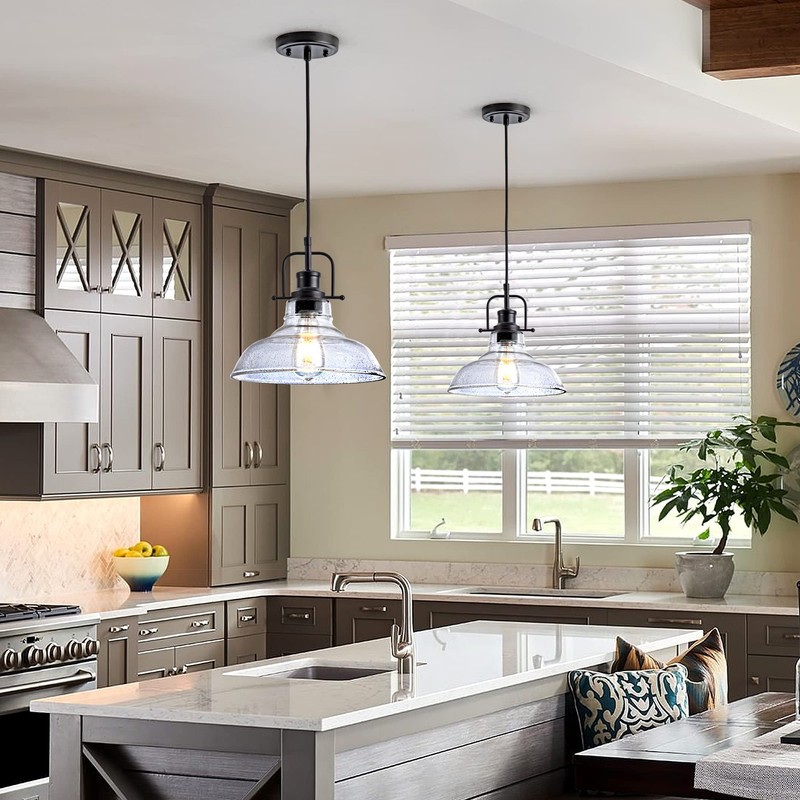 Zlepmlla Glass Pendant Light，Black Pendant Light Fixtures with Seeded Glass