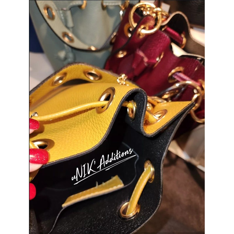 Diva NWT Mini Divas Leather Bucket Bag