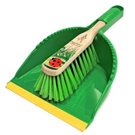 Peggy Perfect Dustpan set with beech wood brush and plastic shovel in ladybird design. The ideal dustpan for the garden and outdoor area. Durable and robust bristles.