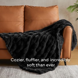 JELLYMONI Faux Fur Throw Blanket, Black Throw Blanket for Couch, Fuzzy Cozy Plush Bubble Bed Throw Blanket, Thick and Warm Blanket, Queen (90" x 90")