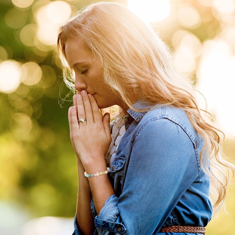 Stocking Stuffers Holiday Outfits for Women 2024 Cross Bracelet Jesus