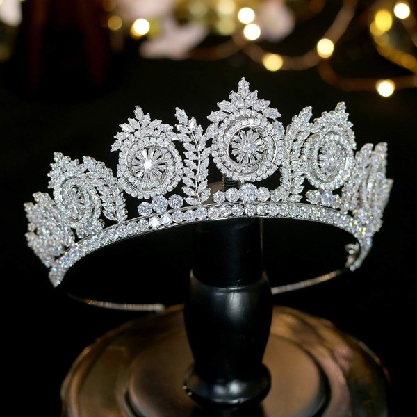 Jorsnovs Luxury Cubic Zirconia Wedding Tiara Para 15 Años Quinceañeras Birthday Crown for Women Pageant Christmas Headband