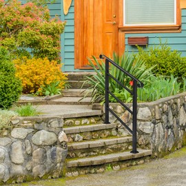 VINGLI Handrails for Outdoor Steps, Stair Handrail Fits 1 to 4 Steps, Wrought Iron Hand Rail Stair Railing Kit for Concrete Steps, Porch Steps (2 to 3 Steps, Black)