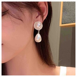 Cimenexe Vintage Teardrop Pearl Dangle Earrings Round Pearl Stud Earrings Pearl Drop Earrings Gold Pearl Bead Earrings Wedding Pearl Earrings Jewelry for Women and Girls Gifts