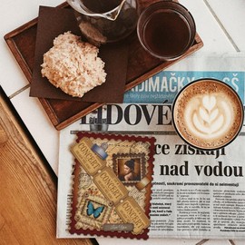 GLOBLELAND Postage Stamp Background Cutting Dies for Card Making Slideshow Background Metal Die Cuts Postage Frame Cutting Dies Templates for Scrapbooking Journal Embossing Paper Craft Decor