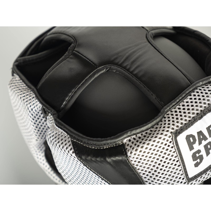 Star Mesh Head Guard for Sparring Size: M/L Colour: Black/White