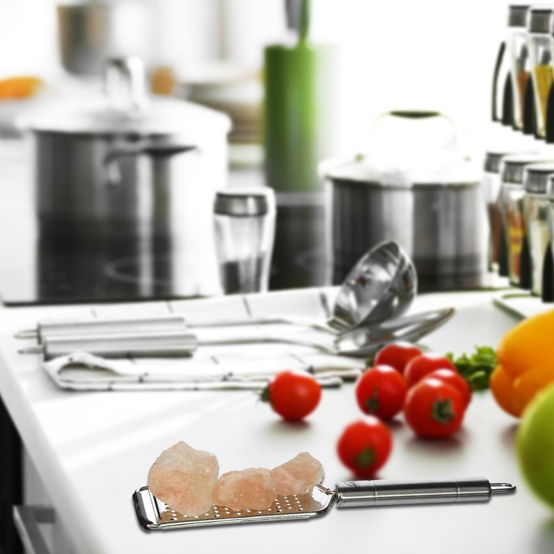 Himalayan Chef Grater with 3 Pink Salt Chunks, 6 Oz,