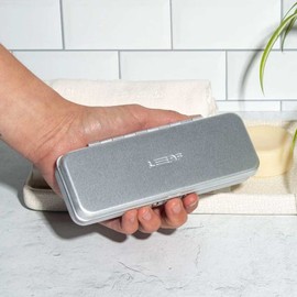 Leaf Shave Razor Travel Case - The Leaf Silver/Neutral