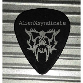 Delrin AlienXsyndicat