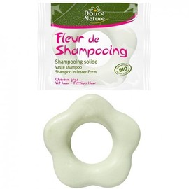 Douce Nature Fleur de Shampoo for Oily Hair Cold Mint 85g