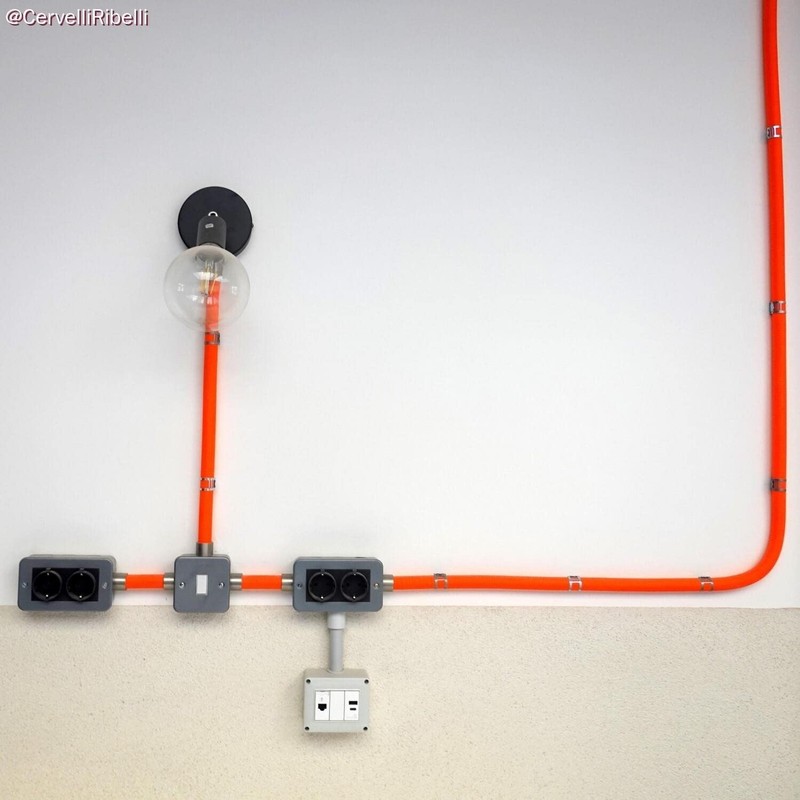 creative cables - Creative Tube Diameter 20 mm in Silk