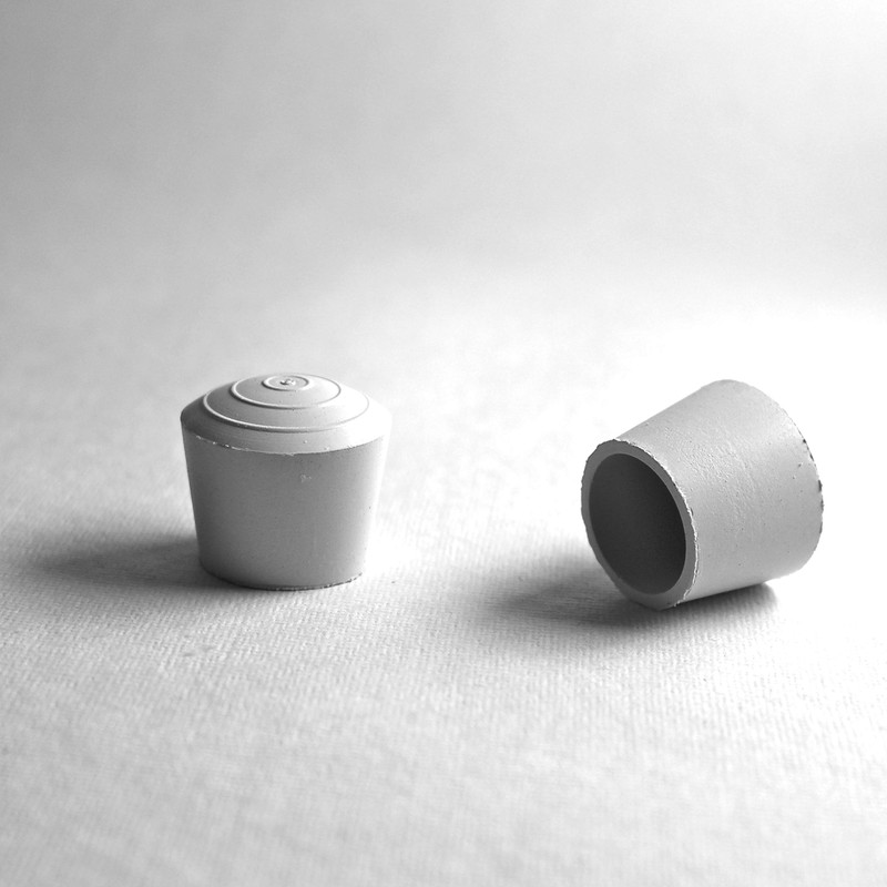 ajile - 4 Stücke - Stuhlbeinkappe Möbelschutz Bodenschutz aus Gummi