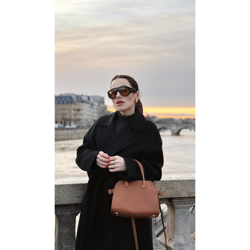 Trendy Retro Oversized Aviator Sunglasses for Women Men 70s Unique