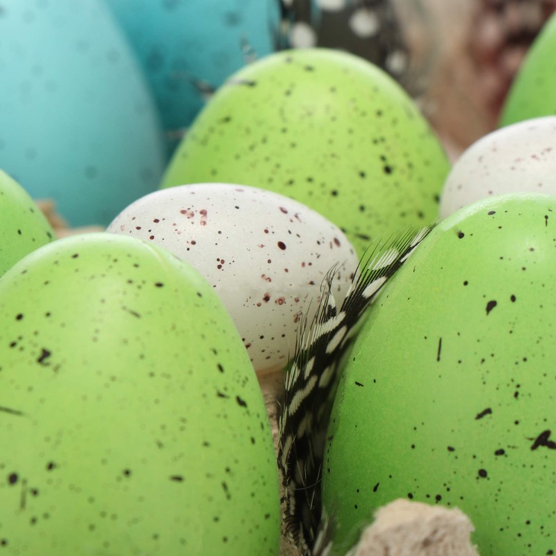 com-four® 18 x Easter Eggs for Hanging, Hanging Decoration for