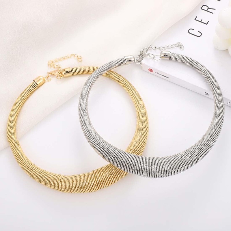 Danshinbow Punk Elasticity Spring Necklace Hollow Hospital Choker Adjustable Necklace,