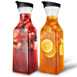 50oz Plastic Juice Carafe with Black Lids (2 Pack) 50 oz Carafes for Mimosa Bar, Drink Pitcher with Lid, Milk Container, Clear Beverage Containers for Fridge, Pantry Storage, Square Pitchers