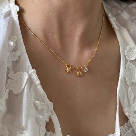 Inateannal Rhinestone Shell Starfish Necklace Shell Starfish Pendant Necklace Gold Seashell Choker Necklace Satellite Bead Chain Necklace Summer Beach Starfish Necklace