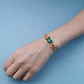 Yheakne Vintage Green Emerald Bracelet Square Emerald Crystal Bracelet Punk Layered Curb Chain Bracelet Green Bridal Bracelet Hand Chain Jewelry for Women and Girls