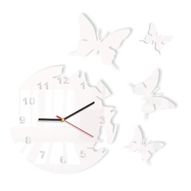 Round and modern butterfly wall clock with no tick sound