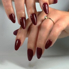 30 Pcs Reddish Brown Press On Short Oval Nails, Almond Acrylic Fake Nails, Gel False Nails, Glue on Stick on Nails for Women and Girls
