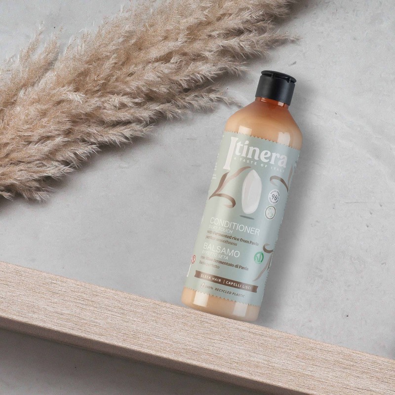 ITINERA Cosmetic Set Hair Conditioner and Shampoo for Oily Hair