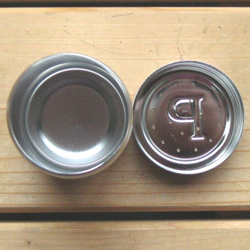Nagao Tsubamesanjo Seasoning Container, Salt and Pepper Set, Stainless Steel,