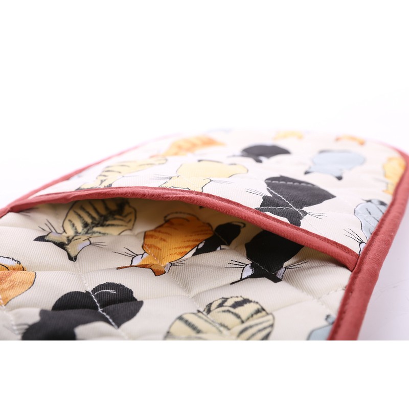Cats in Waiting Double Oven Glove