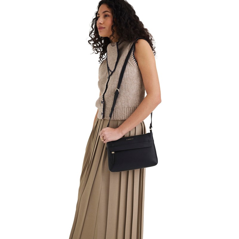 Fiorelli Women's Isla Crossbody Bag, Lightweight & Stylish Shoulder Handbag