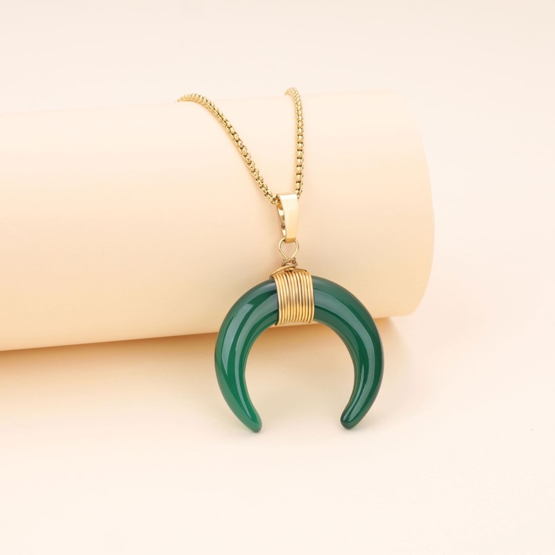 COAI Women's Moon Pendant Made of Gemstones Necklace, Green Agate,