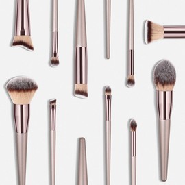 VOANZO Set of 10 beauty brushes with high-quality nylon wool, for all consistencies (powder, creams and liquids)