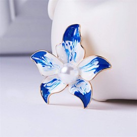 AILUOR Elegant Enamel Flower Brooches for Women, Fashion Gold Plated Pearls Flower Brooch Pin Wedding Corsage Jewelry Gifts (Blue)