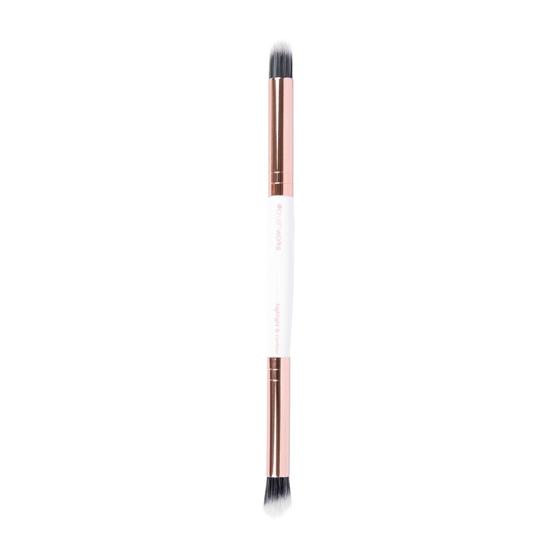 Brushworks Highlight and Contour Brush, White/Gold, 100 g