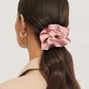 Scrunchies de seda satinada para dama de honor para el